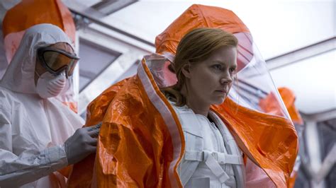 Review: 'Arrival' Prevails as Intellectual Encounter of the Third Kind | We Live Entertainment