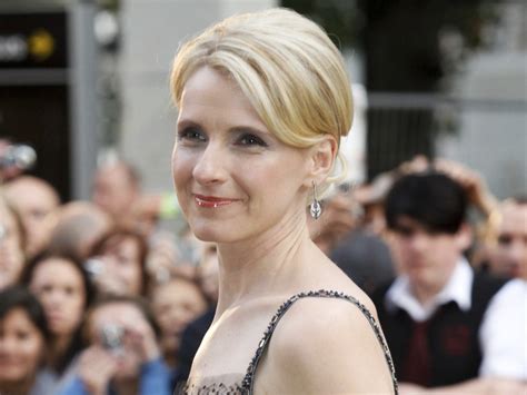 'Eat, Pray, Love' author Elizabeth Gilbert pulls new Russia book after ...