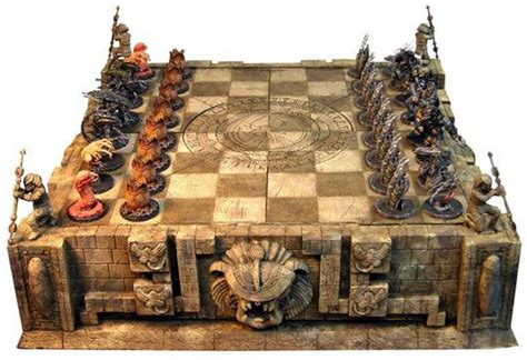 Aliens vs Predator Chess | Chess set, Chess set unique, Alien vs predator