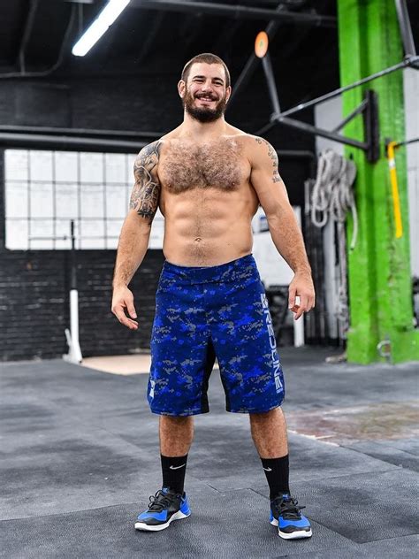 Mat Fraser Hunks Men, Hot Hunks, Grizzly, Fraser Crossfit, Mat Fraser, Hard Men, Training ...