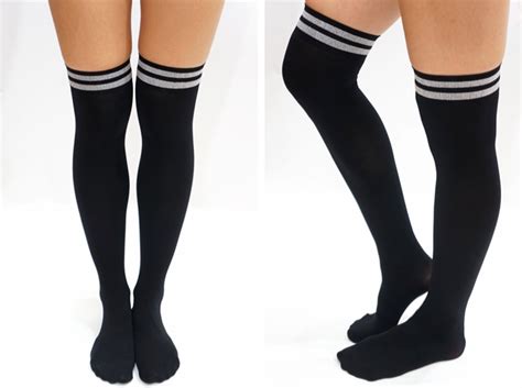 11 Different Patterns for Knee High Socks - Patterns Hub