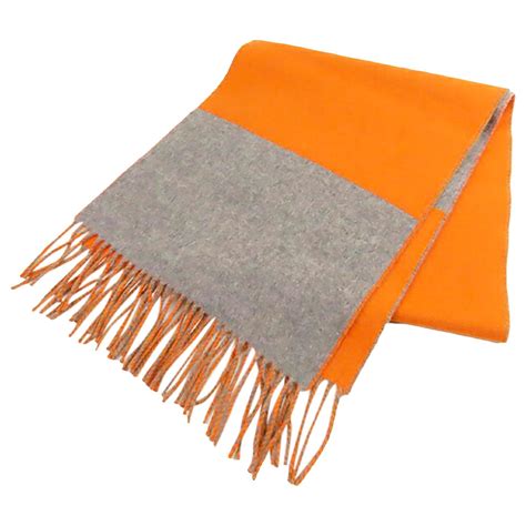 Hermès Hermes Orange Cashmere Scarf Grey Cloth ref.420107 - Joli Closet