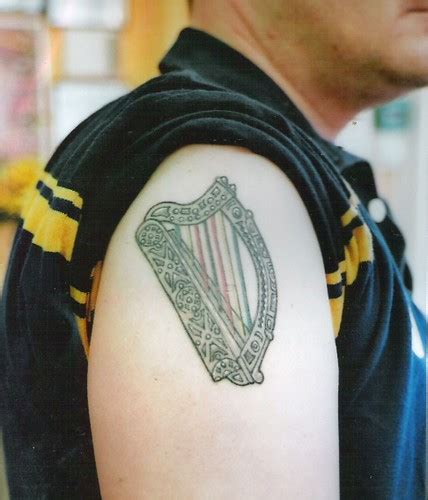 Irish harp tattoo | Irish harp with Zimbabwe colors in strin… | Flickr