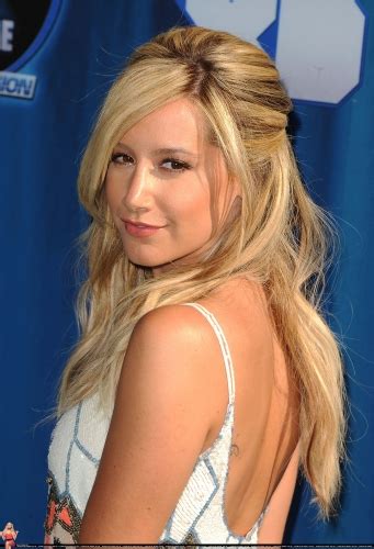 Ashley @ Phineas And Ferb LA Premiere - Ashley Tisdale Photo (24268507) - Fanpop