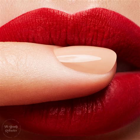 Macro Lips! on Behance