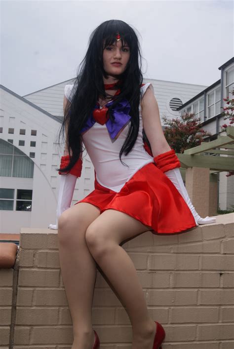 Super Sailor Mars Cosplay by AkemiYukimura on DeviantArt