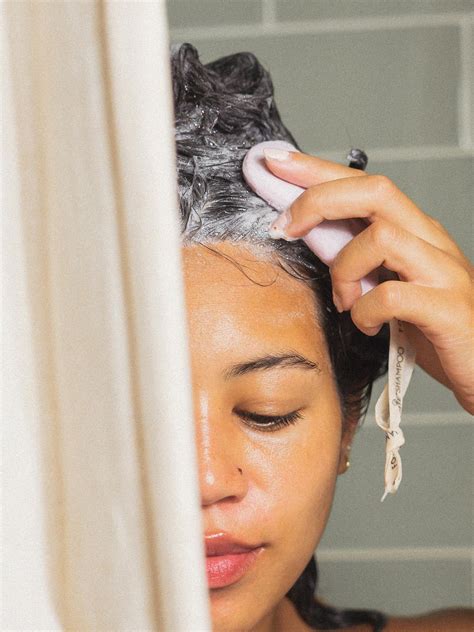 15 Best Shampoos and Conditioners for Oily and Greasy Hair | Who What Wear