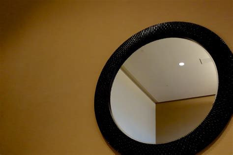 Mirror mirror on the wall | Mirror play, Sheraton Hotel, Pho… | Flickr