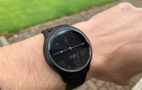 Garmin Vivomove Style Review - The Tech Edvocate