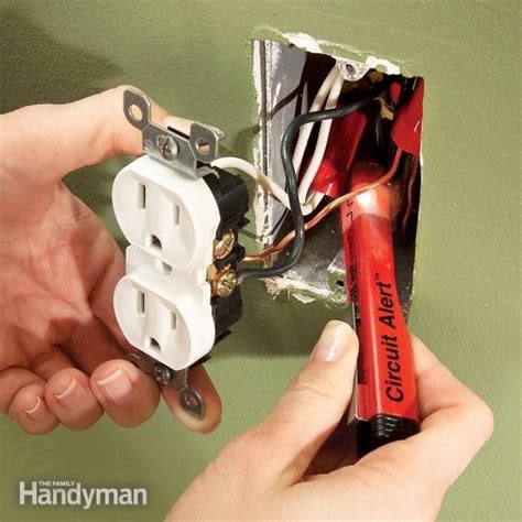 How to Use Cheap Electrical Testers and Voltage Detectors | The Family Handyman