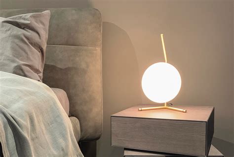 11 of the Best Light Therapy Lamps to Treat the Winter Blues - The Manual