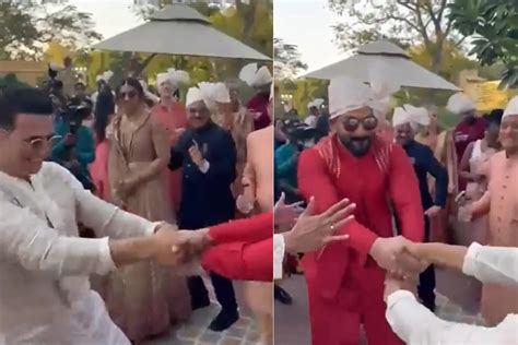 Akshay Kumar Prithviraj Sukumaran Perform Kikli Dance at K Madhavans Sons Wedding Watch