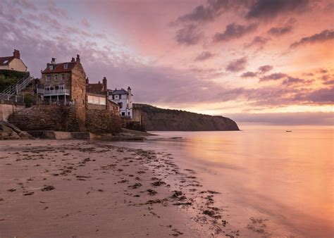 Yorkshire Coast - Stunning Beaches, Things To Do, Places To Stay