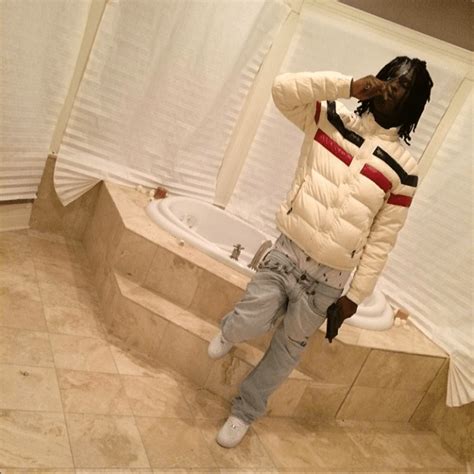 Photo: Chief Keef Snaps Flicks With An AK-47, Gets Caught Up In ...