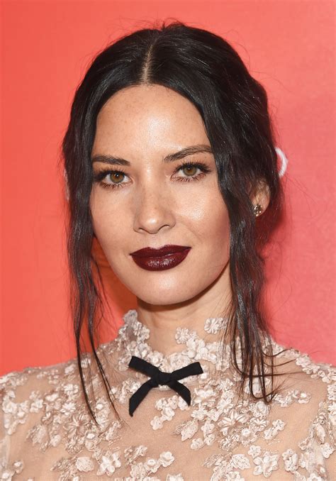 Burgundy Lipstick: How to Wear the Dark Shade, According to a Pro | Allure