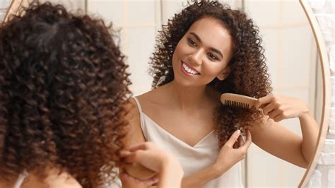 Brush Vs. Comb: Which Is Actually Right For Your Hair?