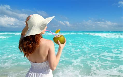 Women Summer Beach Desktop Wallpapers - Top Free Women Summer Beach ...