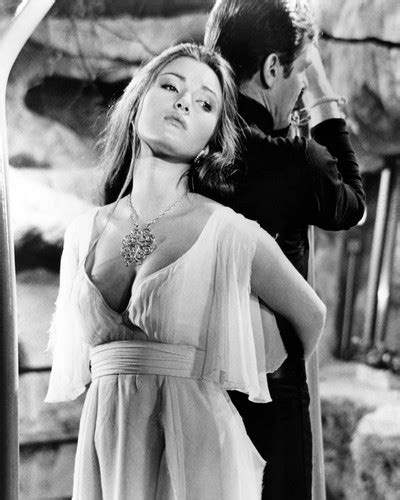 Jane Seymour Live and Let Die Posters and Photos 101122 | Movie Store