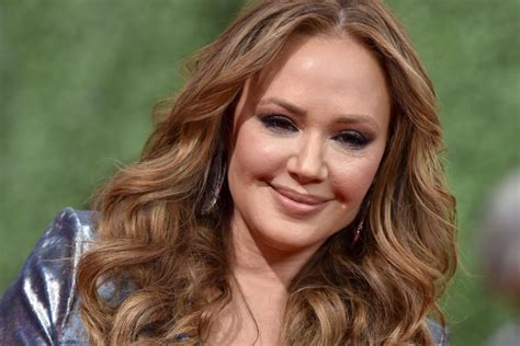 Leah Remini's Hidden Footage From 'Secret Scientology Meeting' Goes Viral - Newsweek