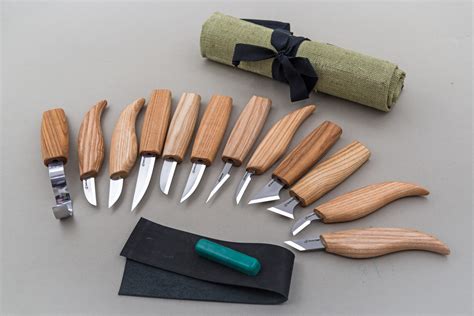 S10 – Wood Carving Set of 12 Knives - Beaver Craft – wood carving tools ...