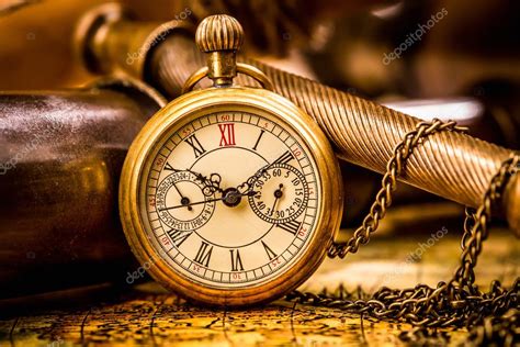 Old fashioned pocket watch | Antique pocket watch. — Stock Photo © cookelma #22953524