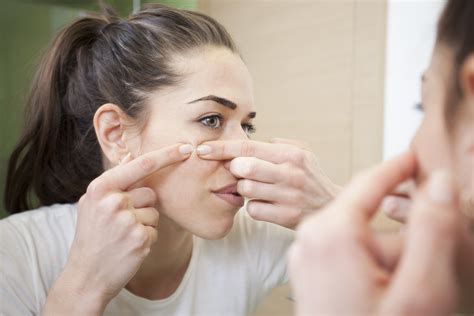 Why some people find pimple popping so grossly satisfying - TrendRadars