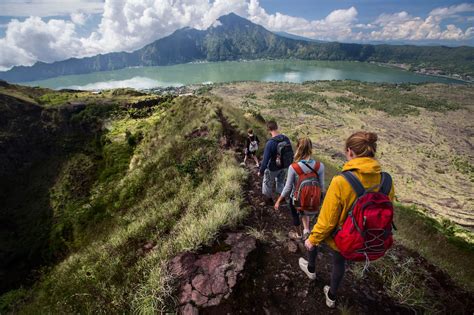 A Guide to Hiking Mount Batur Volcano in Bali, Indonesia