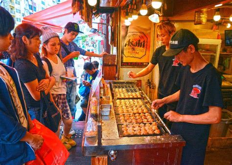 12 Japanese Street Foods You Must Try When Visiting Japan! | LIVE JAPAN ...