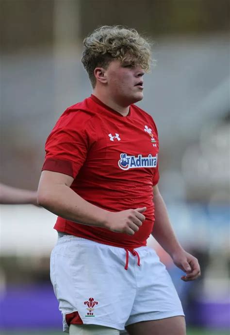 The emerging Welsh rugby talents who have all been given professional ...