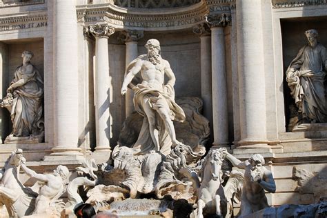 Trevi Fountain Rome Roman Sculpture, Sculpture Art, Trevi Fountain Rome, Ancient Athens, Greek ...