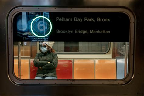 Manhattan Derailed: Neglected Subways Cause Problems for New York amid ...