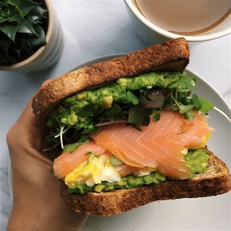 Smoked Salmon Breakfast Sandwich – Blue Circle Foods