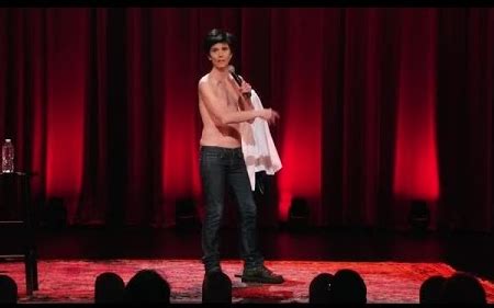 Everything You Need To Know About Stand Up Comedian Tig Notaro | Glamour Fame