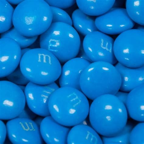 Blue Candy M&Ms 2 lb (approx 1,000 pcs) - Milk Chocolate - Walmart.com ...