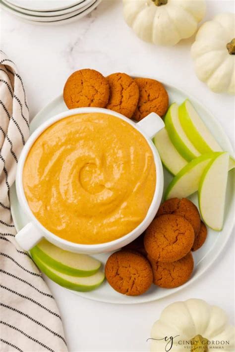 Pumpkin Cream Cheese Dip - Vegetarian Mamma