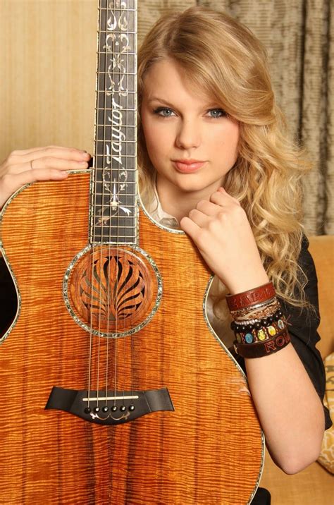 Taylor Swift Acoustic Guitar