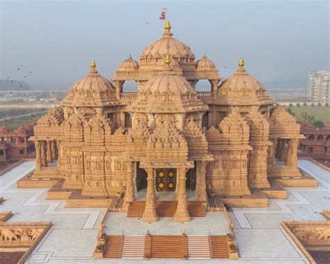 Akshardham Temple in Delhi | Indian Temple Architecture