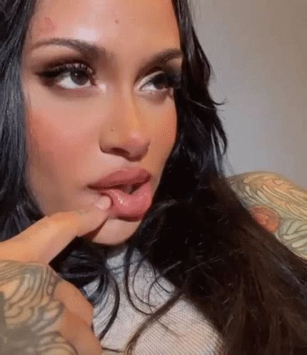 Kehlani Cute GIF - Kehlani Cute Flirt - Discover & Share GIFs