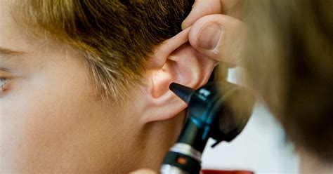 Retracted Eardrum: Symptoms, Causes, Diagnosis, and Treatment