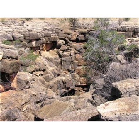 Camooweal Caves QLD @ ExplorOz Places