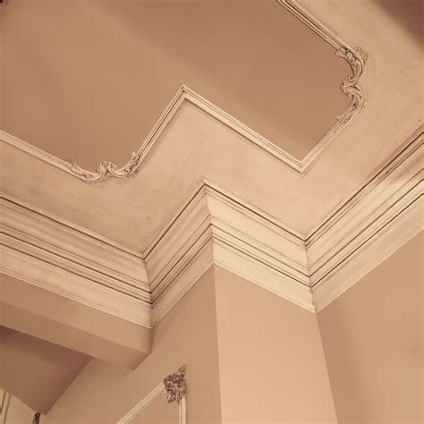 Ceiling Corner Moldings | Shelly Lighting