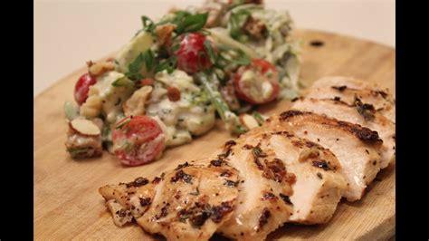 Chicken Salad | Sanjeev Kapoor Khazana - TedhiKheer