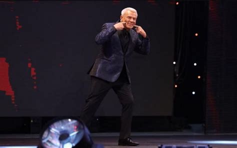 Eric Bischoff on WWE's reaction to him appearing on AEW