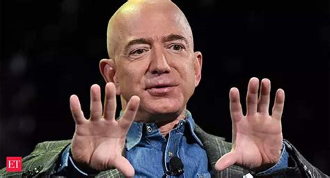 Jeff Bezos: Amazon begins new chapter as Bezos hands over CEO role ...