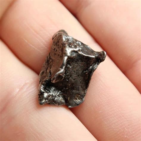 Sikhote Alin Meteorite Specimens - Buy Meteorites Online - UK Space