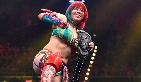 WWE Teasing Main Roster Debut For Asuka Before WrestleMania 33?