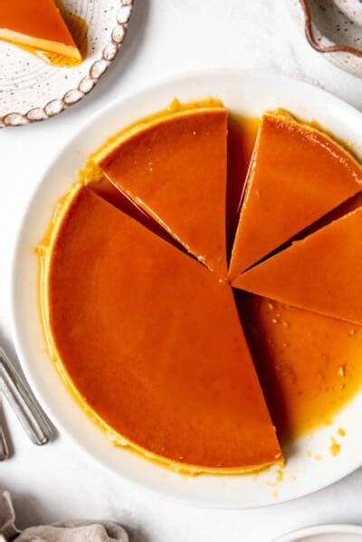 Easy Flan Recipe (Flan de Queso) - House of Nash Eats