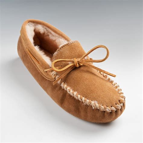 Minnetonka Mens Sheepskin Soft Sole Moccasin | www.hayneedle.com | Moccasins mens, Mens moccasin ...