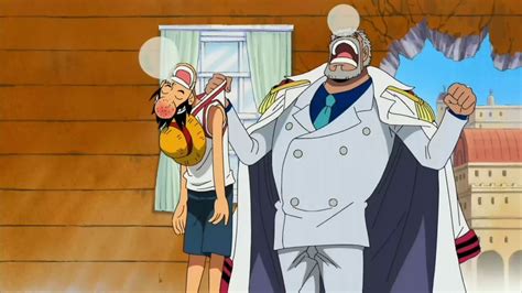 Luffy and Garp fall asleep while fighting - YouTube