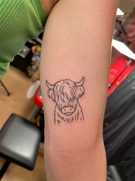 highland cow line tattoo | Cowboy tattoos, Cowgirl tattoos, Western tattoos